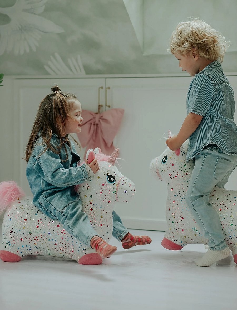 KREA - KREA Hop And Bounce Plush Unicorn w white hair - gåbilar - multi - 5