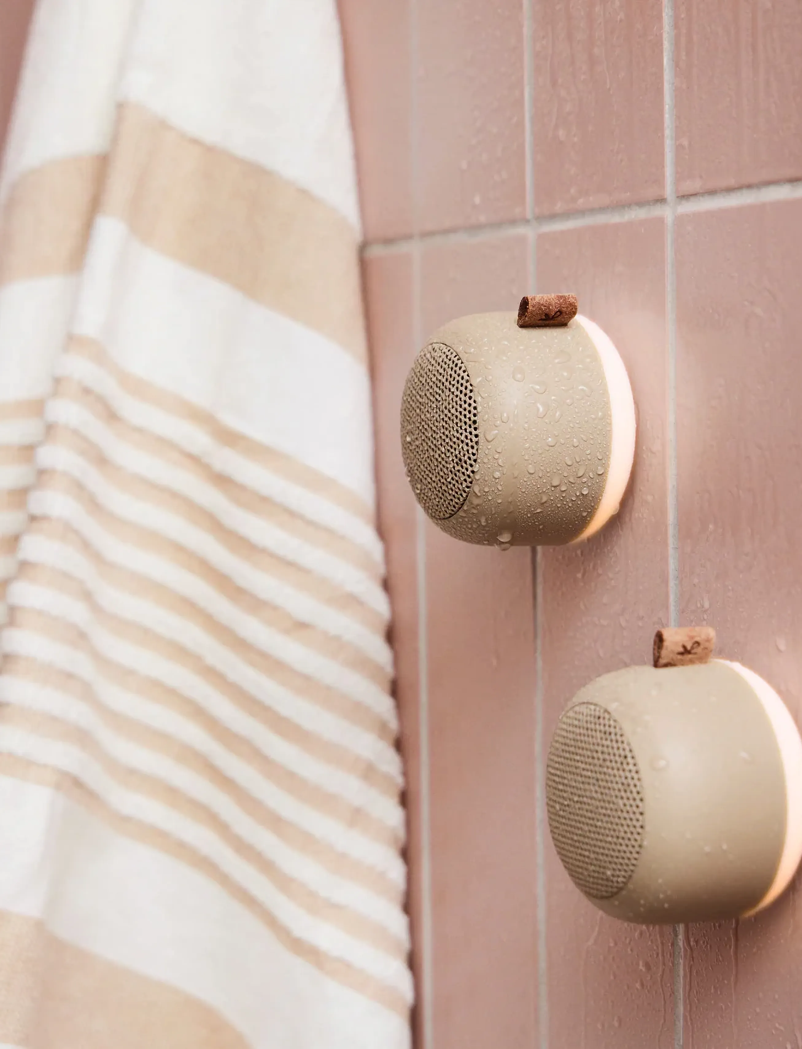 Kreafunk - aLIGHT Bluetooth-högtalare - portabla lampor - ivory sand - 3