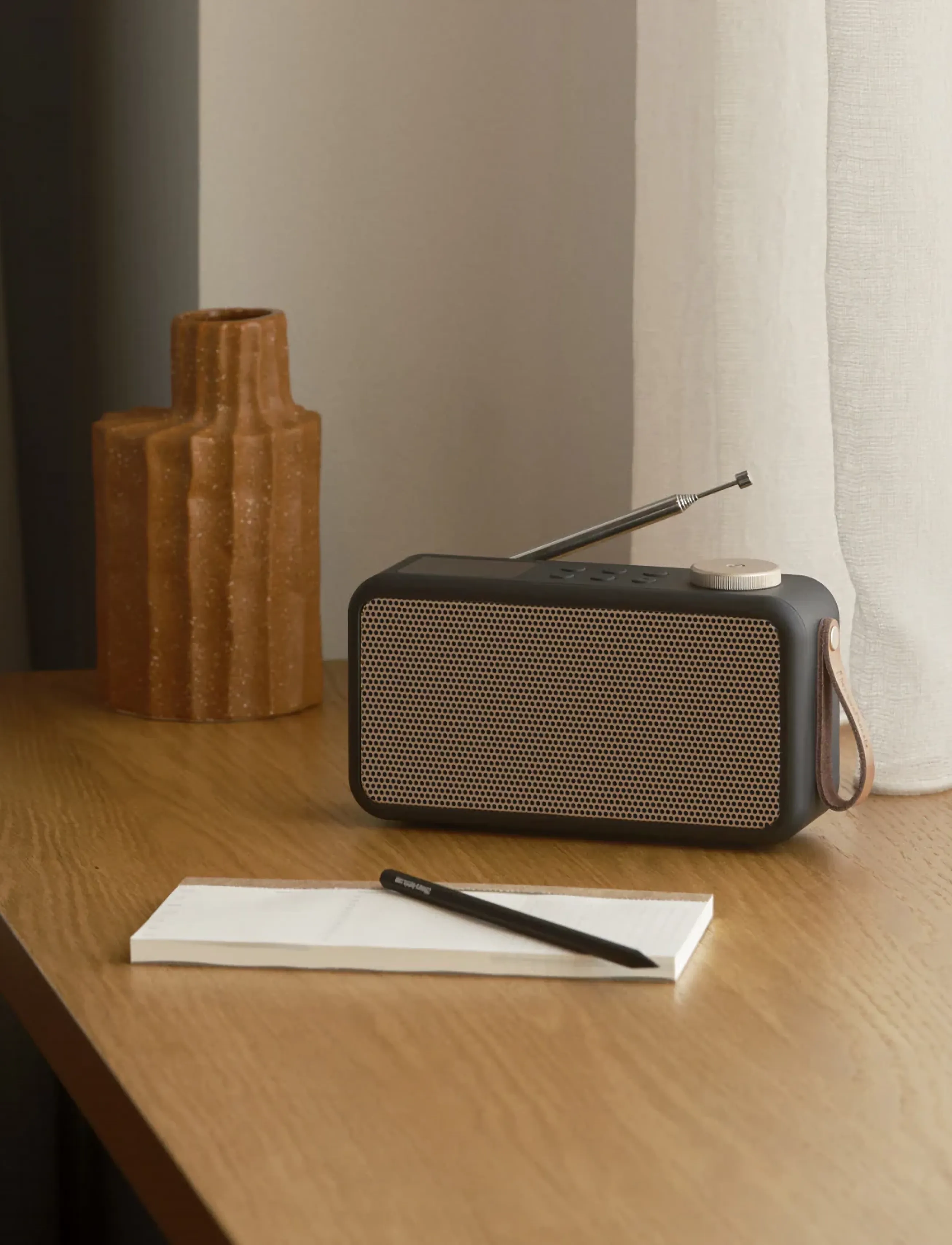 Kreafunk Atune 2 Dab+ Radio & Bluetooth Højttaler, 19.5X 7.0X 10.9 cm, Black, Hjemmeelektronik > Højttalere, Unisex