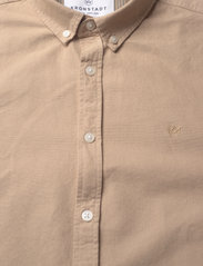 Kronstadt - Johan Oxford washed shirt - oksfordo marškiniai - sand - 2