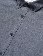 Kronstadt - Johan Herringbone flannel shirt - tavalised t-särgid - navy - 3