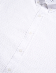 Kronstadt - Johan Seersucker shirt - basic skjorter - white/white - 3