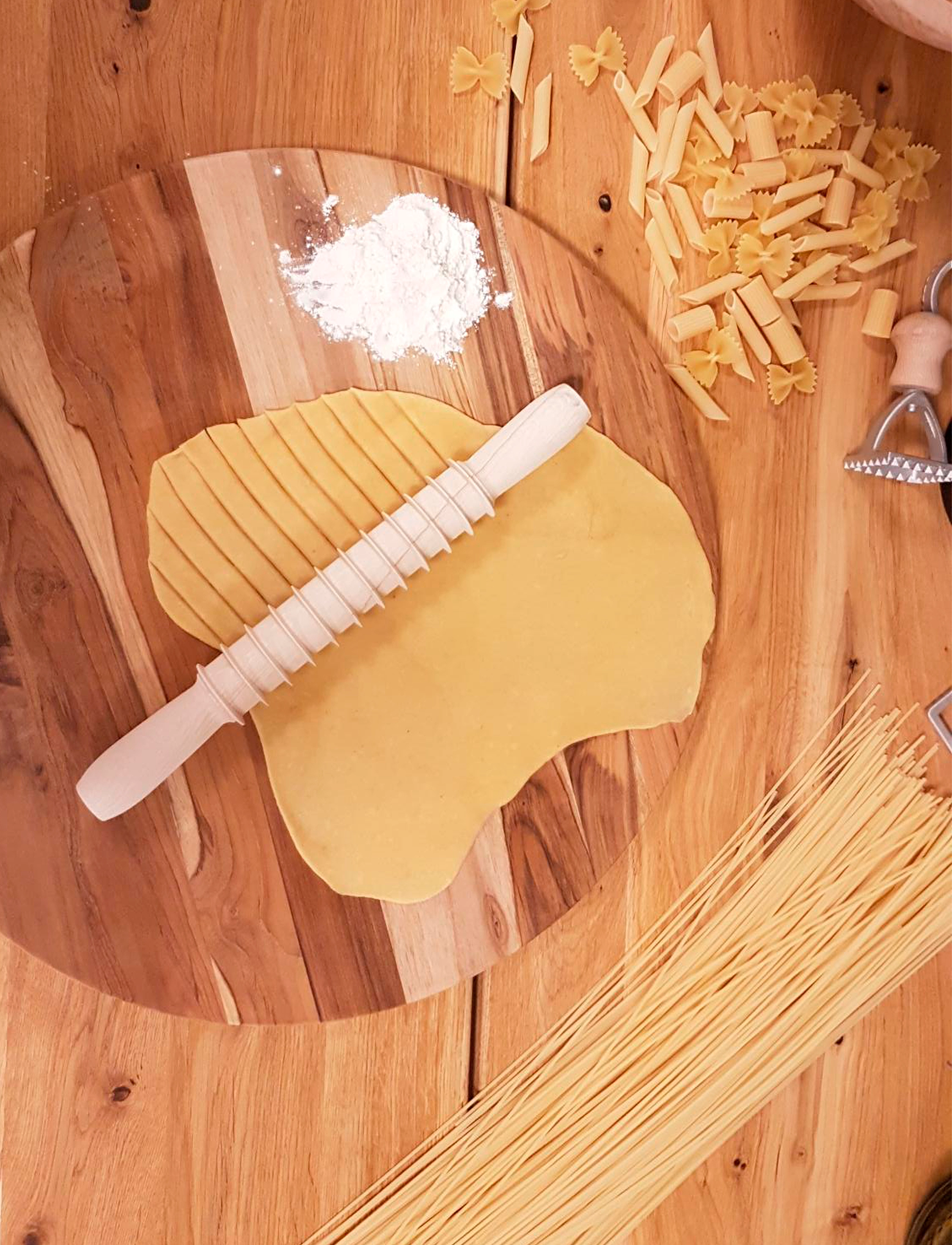 küchenprofi Pastaskærer Pappardelle, L:32 cm, Kitchen Tools, Beige - Pasta Makers & Accessories, Homeware