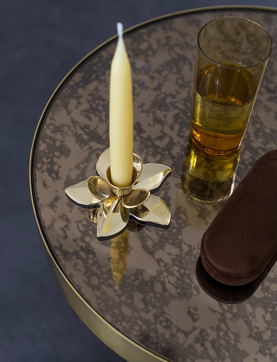 Kunstindustrien - Flower Art Deco Candlestick - osta hinna alusel - brass - 0
