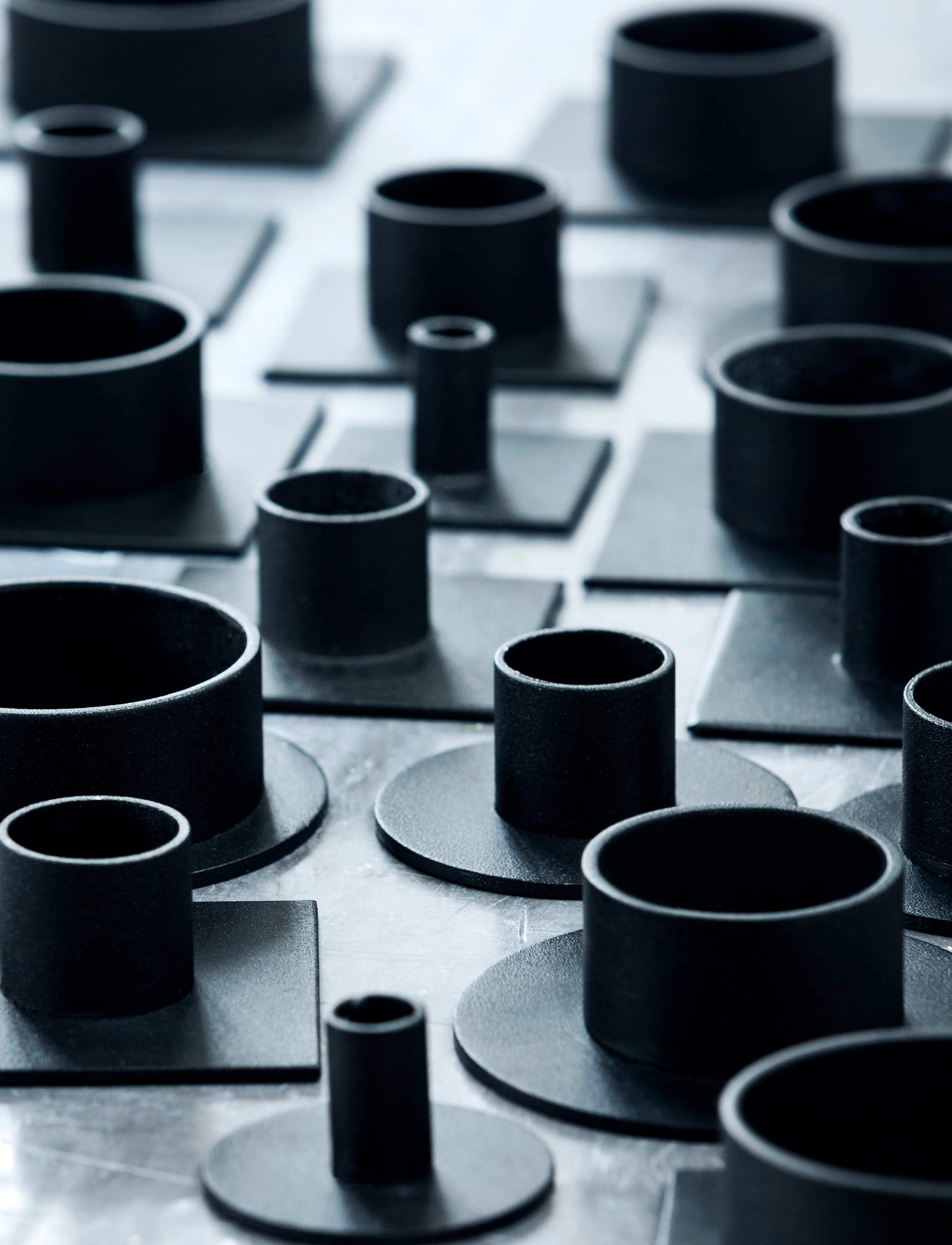 Kunstindustrien - Candleholder -The Circle - lägsta priserna - black - 3
