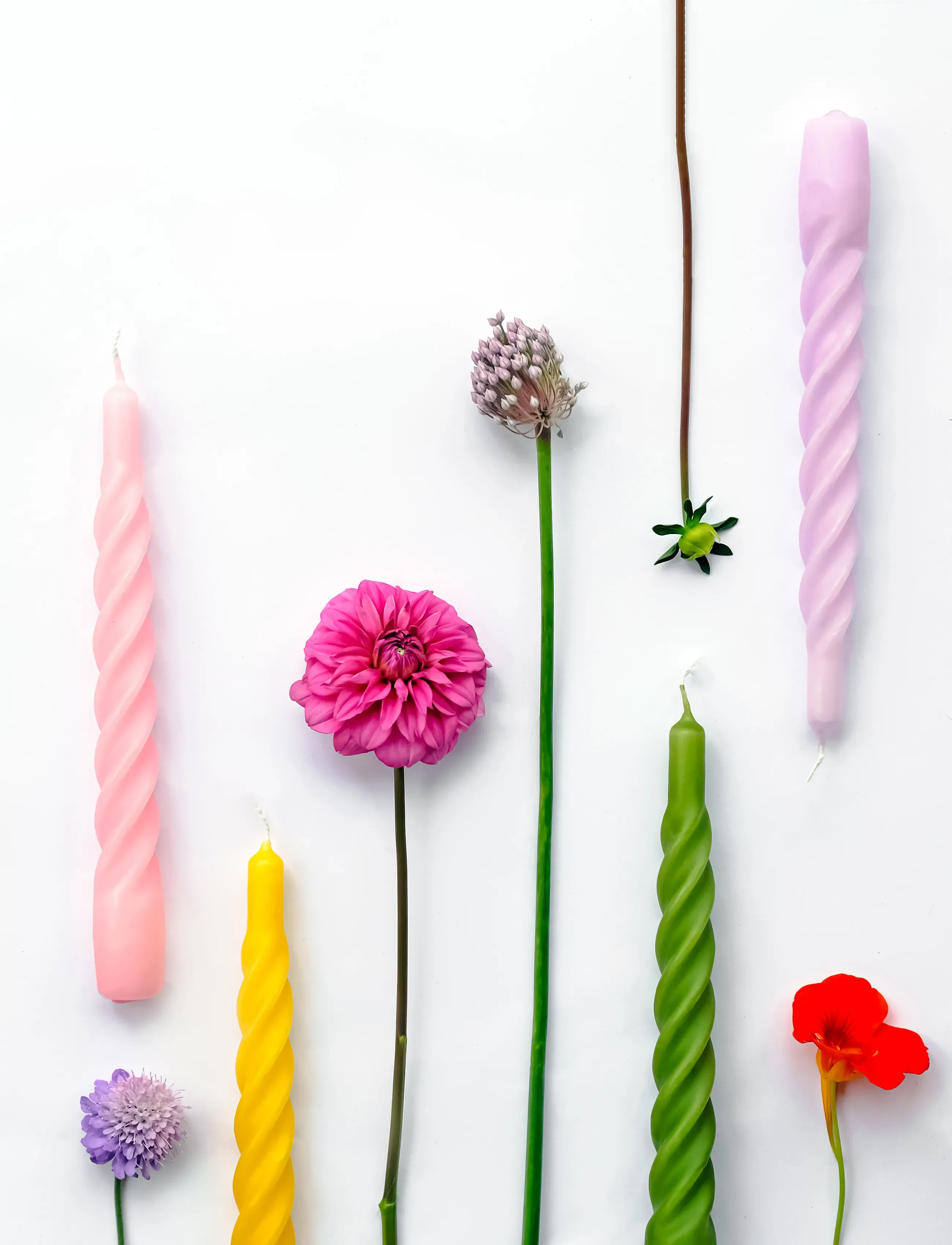 Kunstindustrien Candles With A Twist Matt, One Size, Candles, Grün - Pillar Homeware