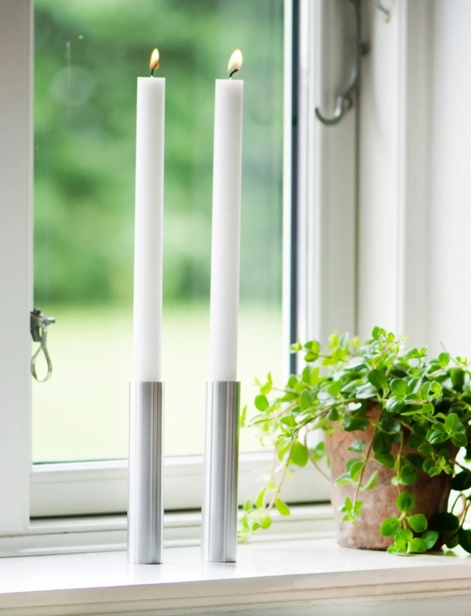Kunstindustrien Slim Light - Candlesticks - Stainless Steel - 10 cm, 2.2X 10 cm, Silver, Candle & Tealight Holders > Candle Holders, Unisex