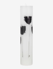 Kunstindustrien - Wax Alter Candles 7x34- Black Poppy Flowers - kubbelys - black pattern - 0