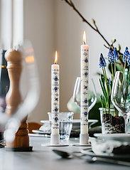 Kunstindustrien - Musselmalet Taper Candles, 4 pack - de laveste prisene - blue pattern - 3