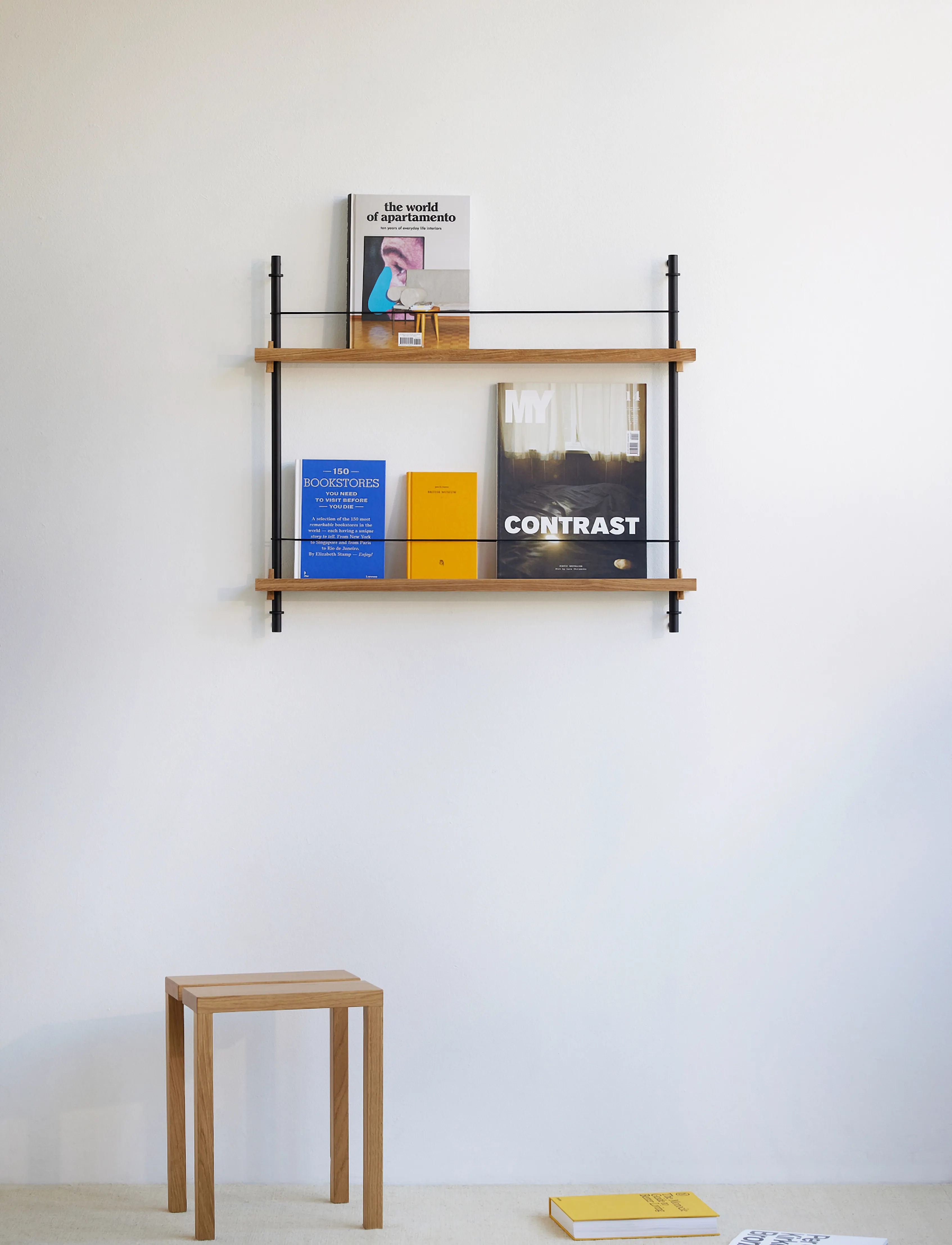 Kylskåpspoesi - Box set, Magazine Shelving MS.65.1, Black shelves, Stainless Steel legs (FSC MIX CREDIT) - zeitschriftenhalter - black/stainless stee - 2