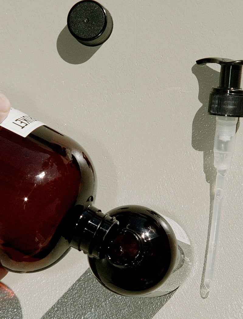 L:a Bruket - 104 Hand & Body Wash Bergamot/Patchouli - dušigeelid ja õlid - clear - 3