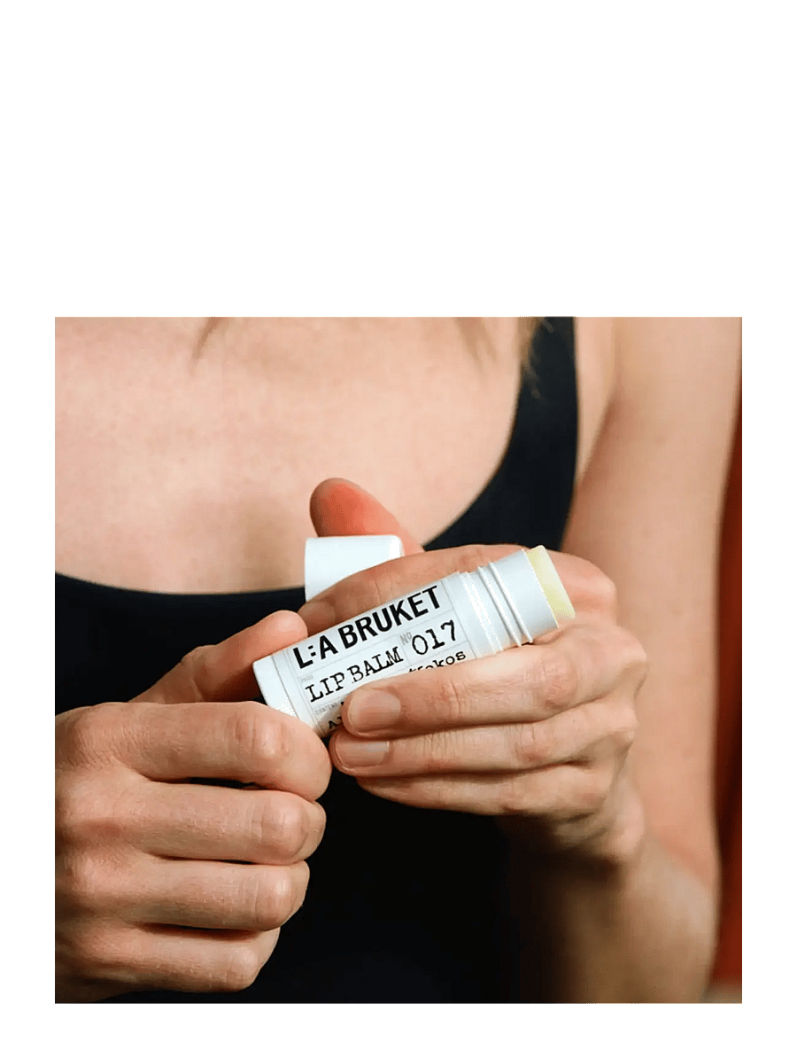 L:a Bruket - 017 Lip Balm Almond/Coconut - läppbalsam - clear - 3