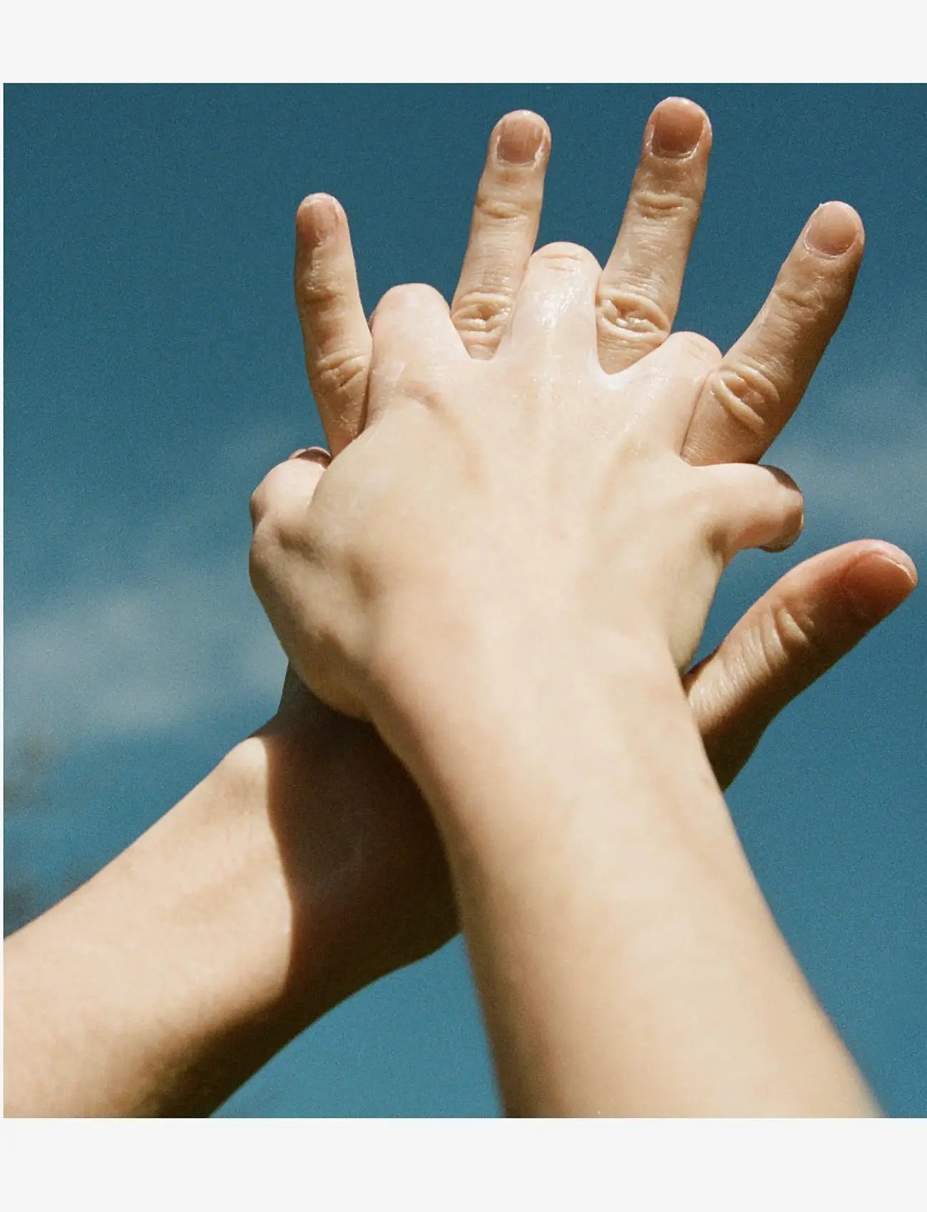 L:a Bruket - 195 Hand Cream Grapefruit Leaf - hand cream - clear - 2