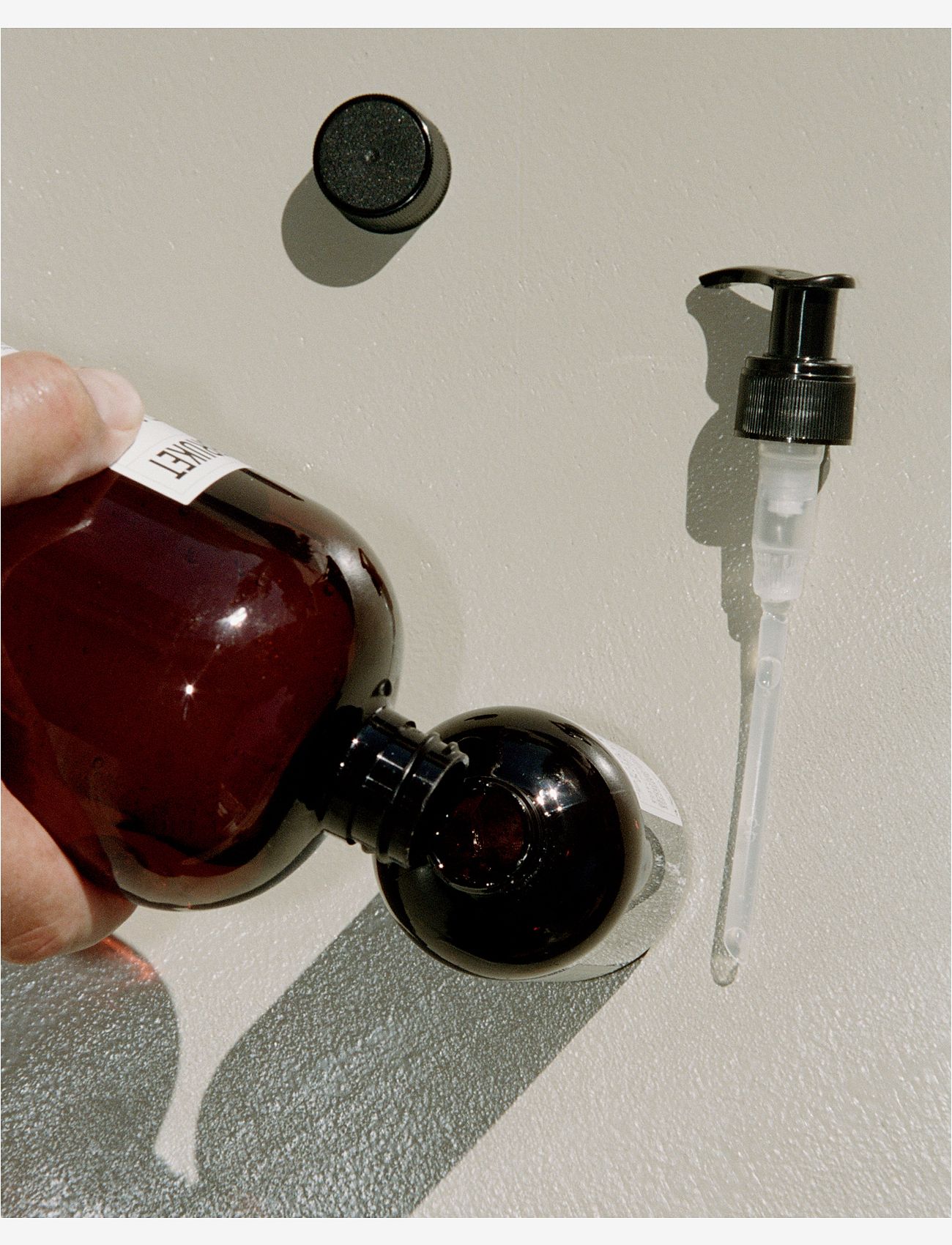 L:a Bruket - 242 Hand & Body Wash Elder - dušo želė ir aliejai - clear - 2