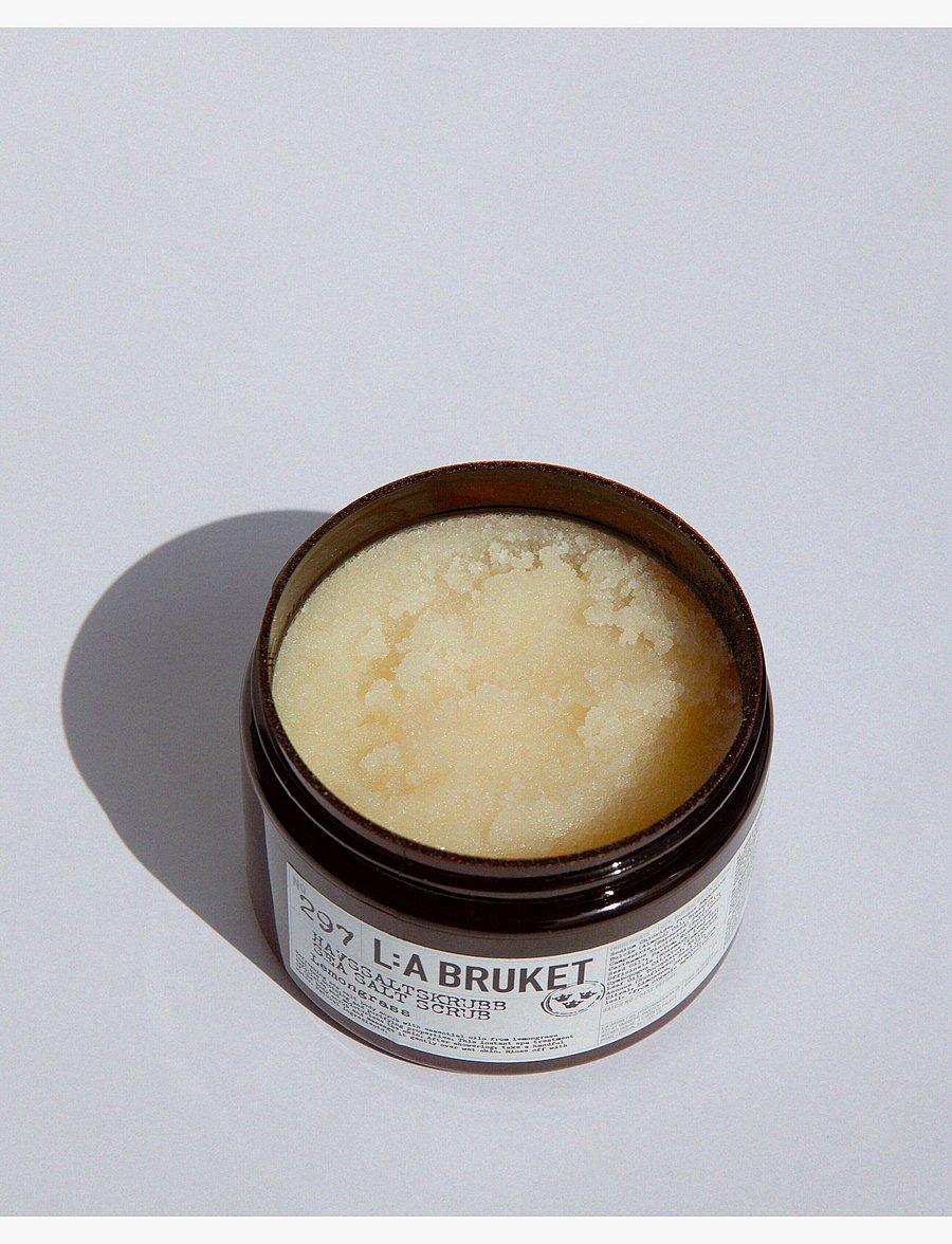 L:a Bruket - 297 Sea Salt Scrub Lemongrass - skrubb & exfoliators - kropp - clear - 1