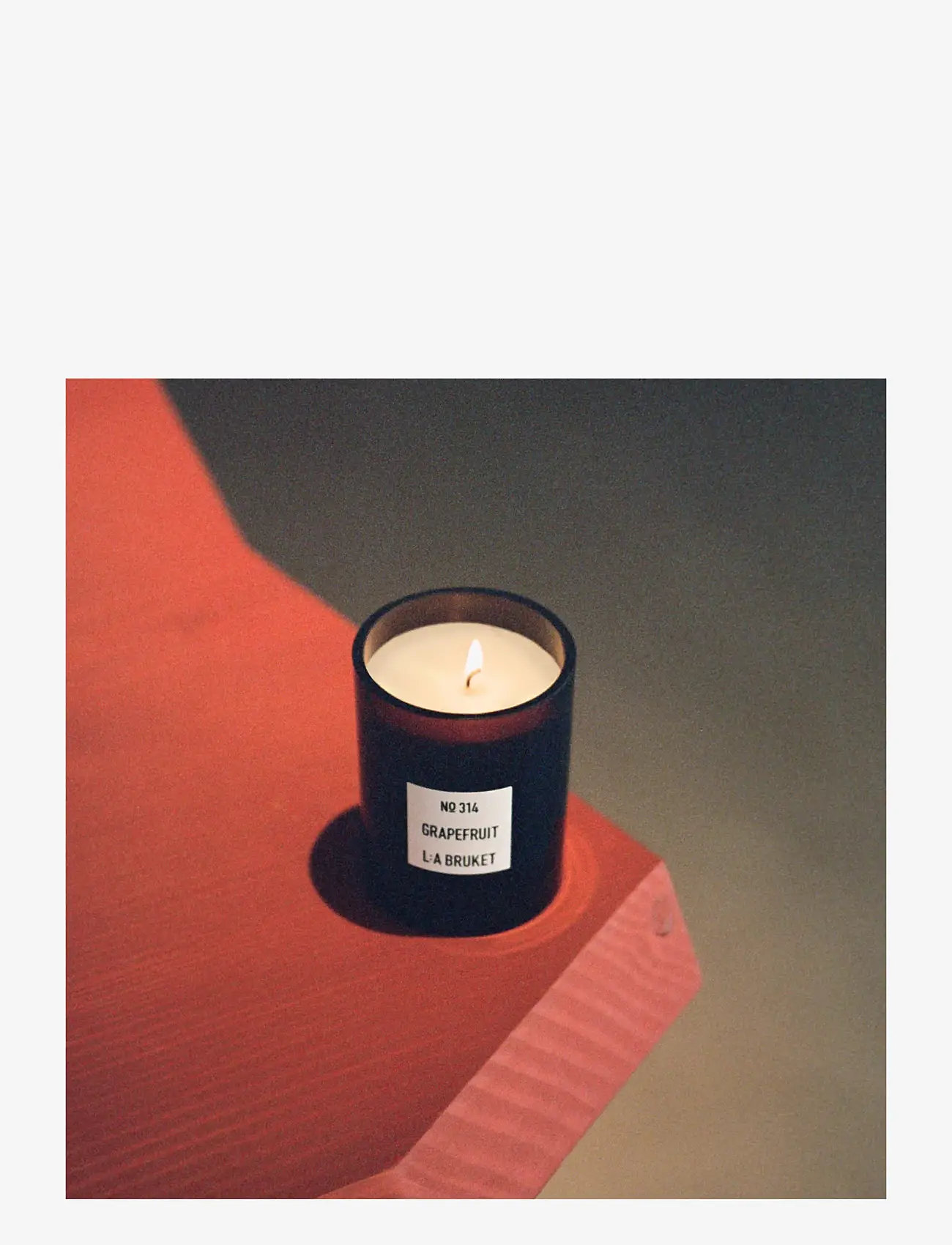L:a Bruket - 151 Candle Grapefruit - clear - 2