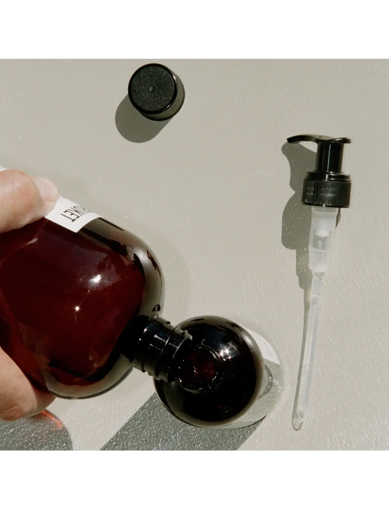 L:a Bruket - 104 Refill Hand & Body Wash Bergamot/Patchouli - dušigeelid ja õlid - clear - 1
