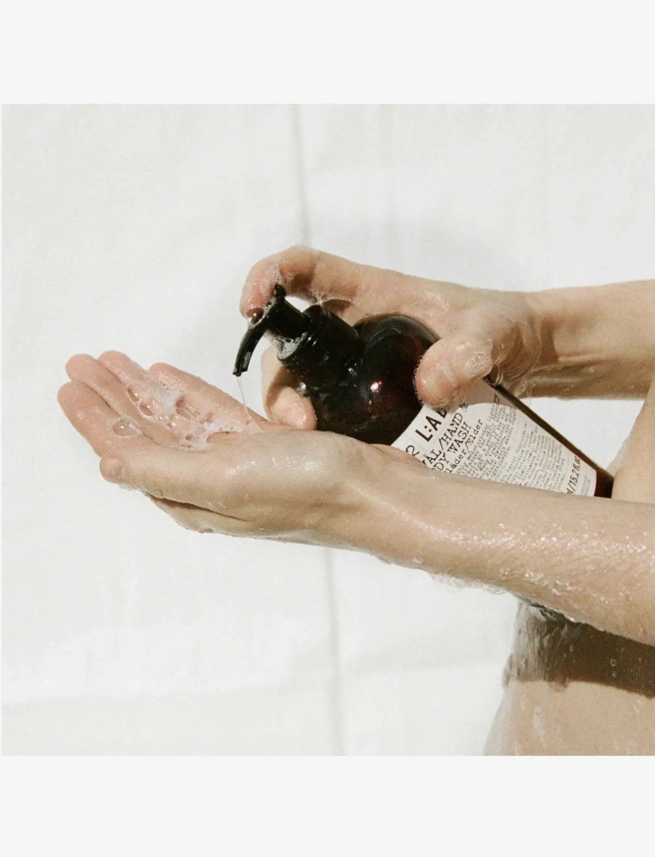 L:a Bruket - 104 Refill Hand & Body Wash Bergamot/Patchouli - clear - 3