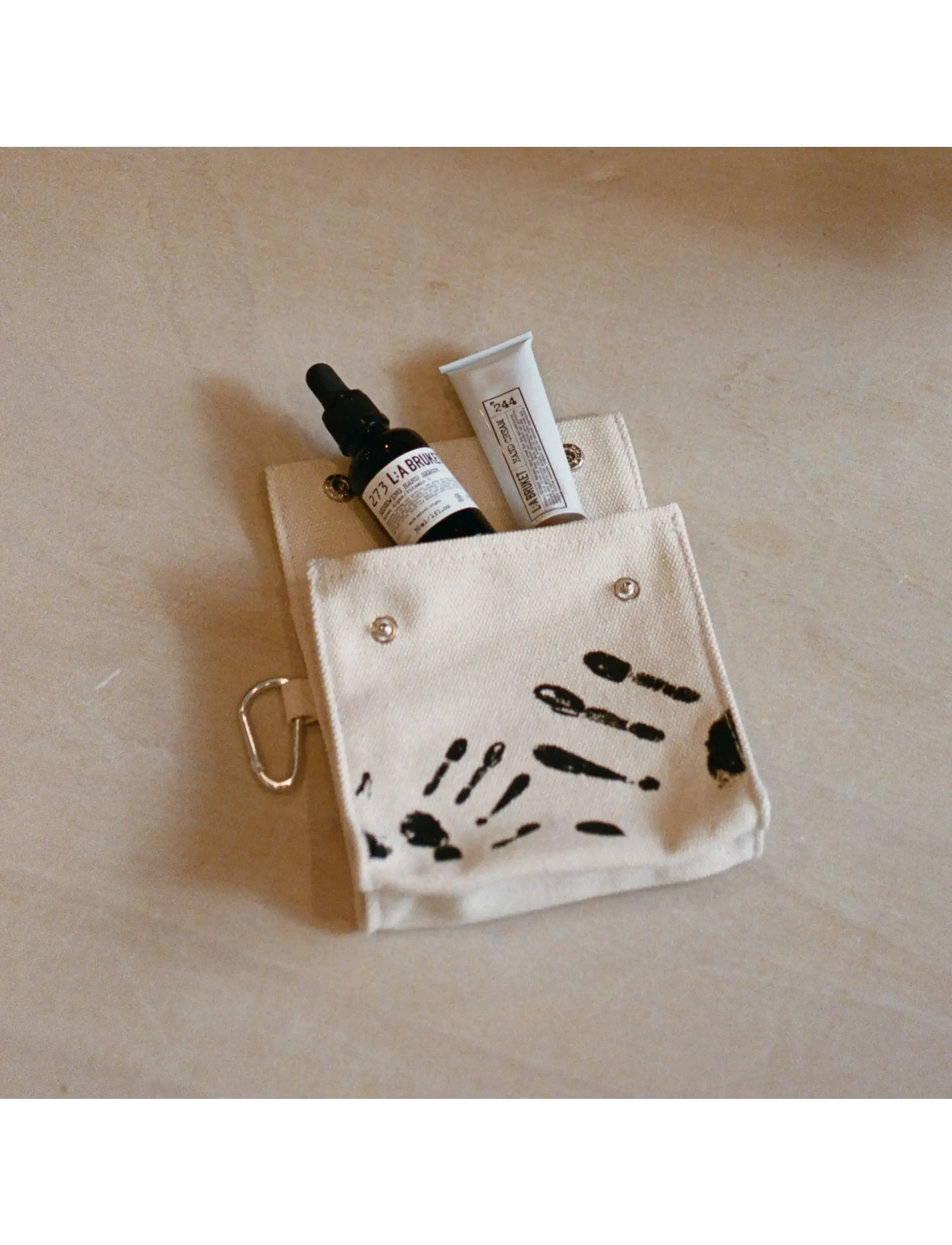 L:a Bruket - Gift Box Hand Reset Pouch 2026 1 stk - naisille - clear - 2