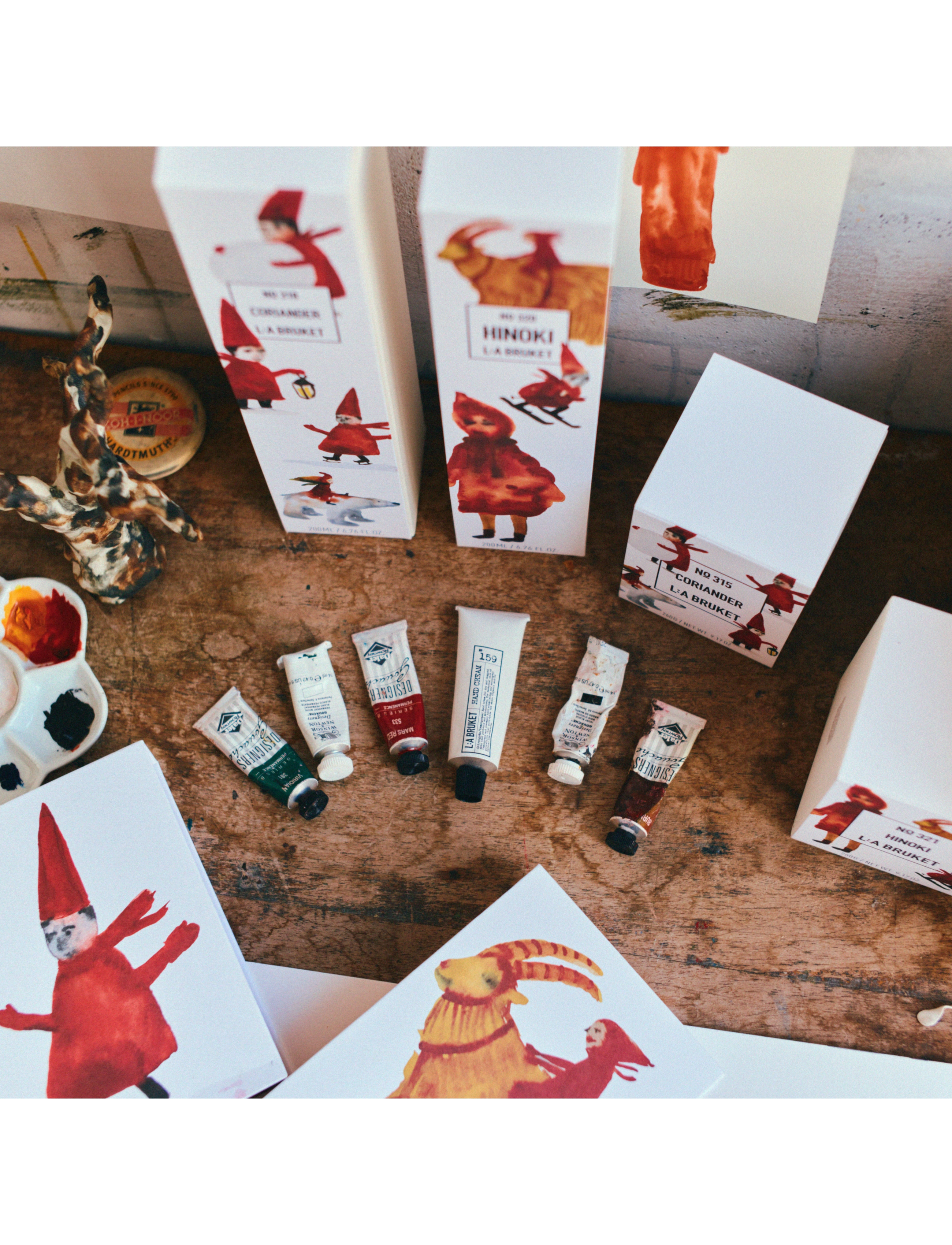 L:a Bruket - Gift Box Winter sleeve hinoki diffuser 200 ml - clear - 2