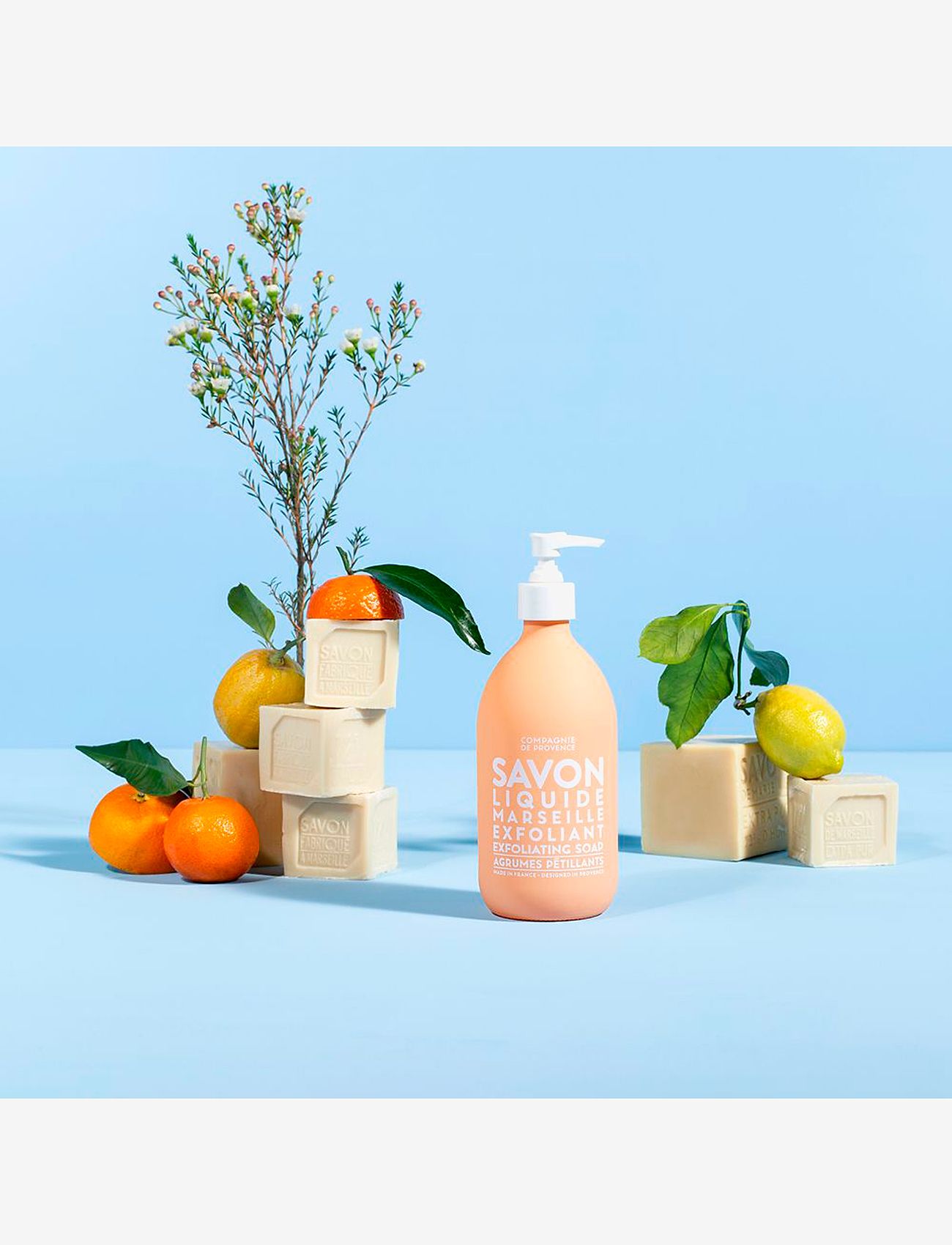 La Compagnie de Provence - EXFOLIATING LIQUID MARSEILLE SOAP 495 ML - vedelseebid - clear - 2