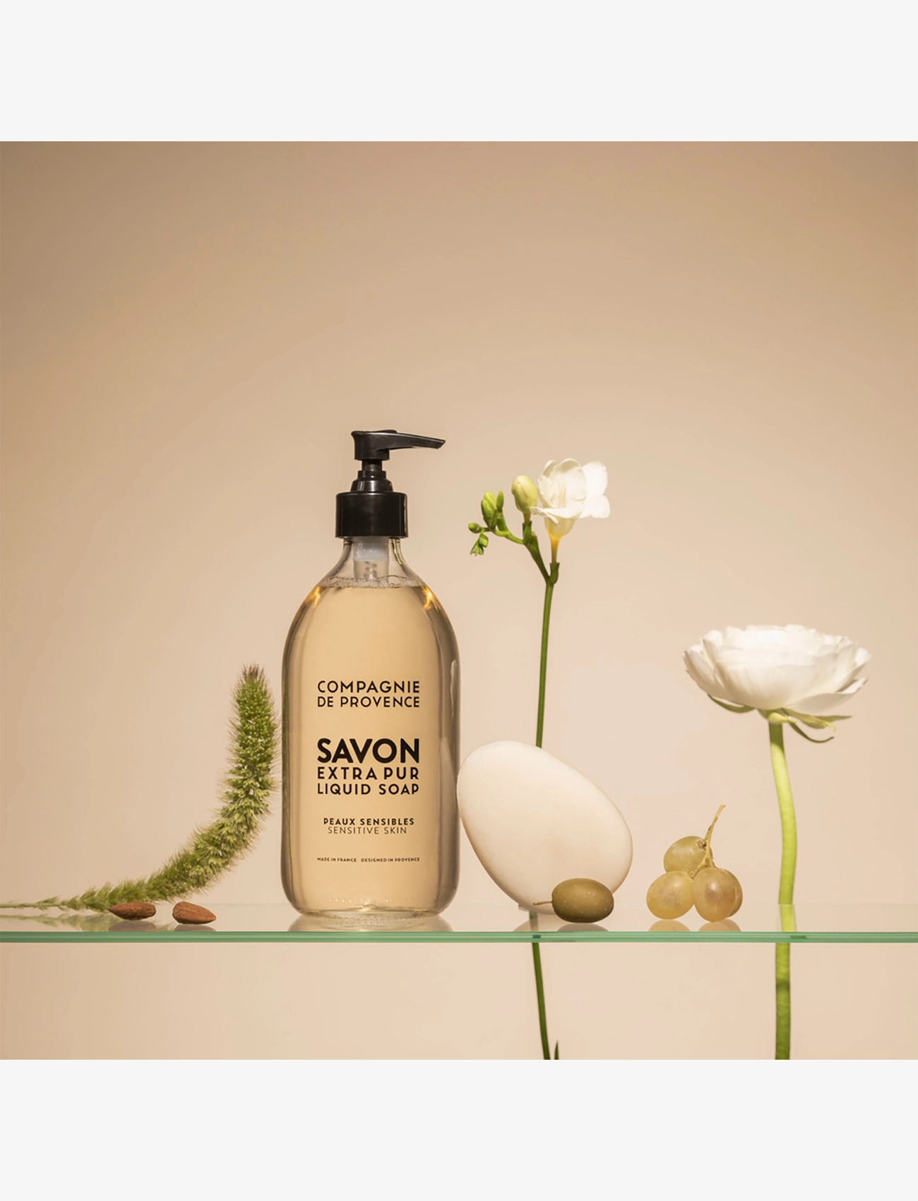 La Compagnie de Provence - LIQUID MARSEILLE SOAP SENSITIVE SKIN 495 ML - fljótandi sápa - clear - 3