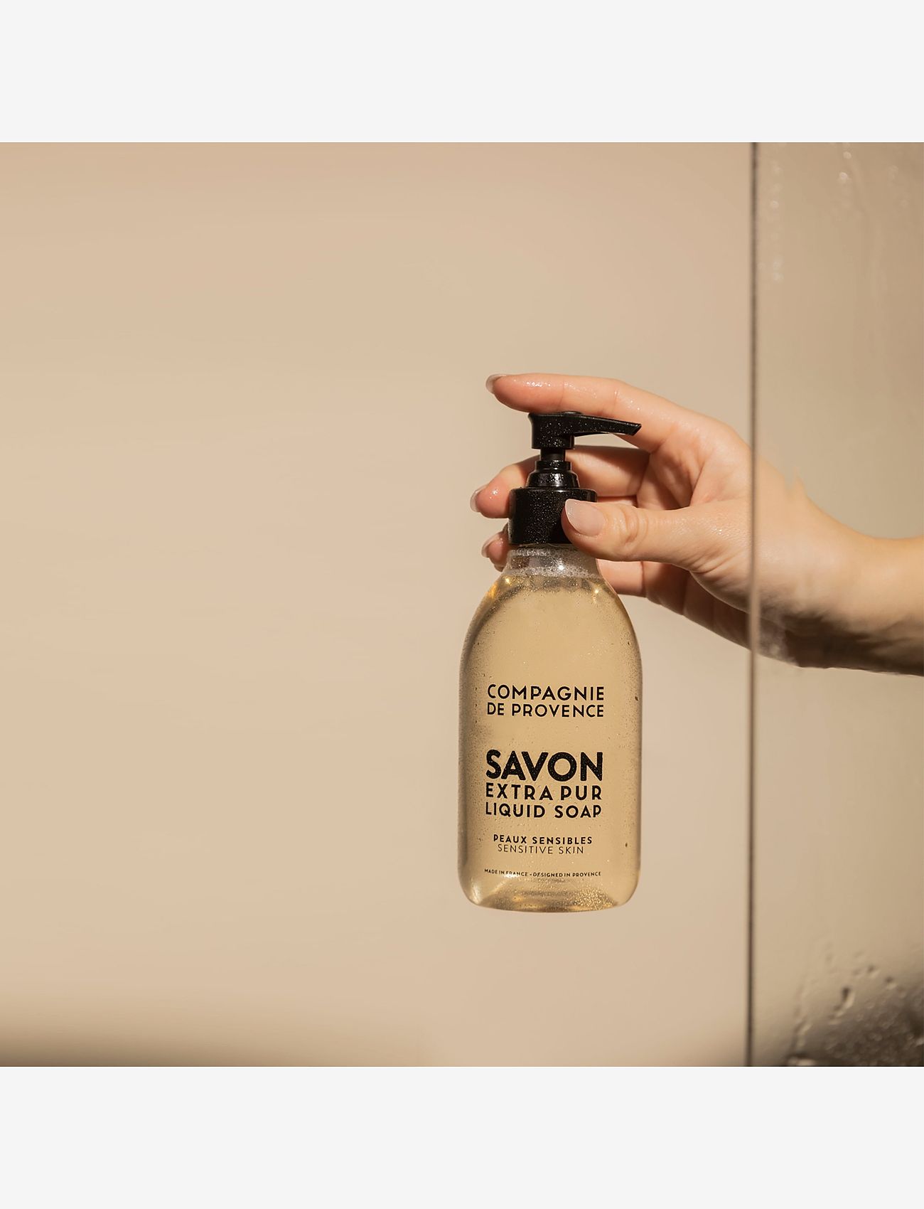 La Compagnie de Provence - LIQUID MARSEILLE SOAP SENSITIVE SKIN 495 ML - flytande tvål - clear - 4