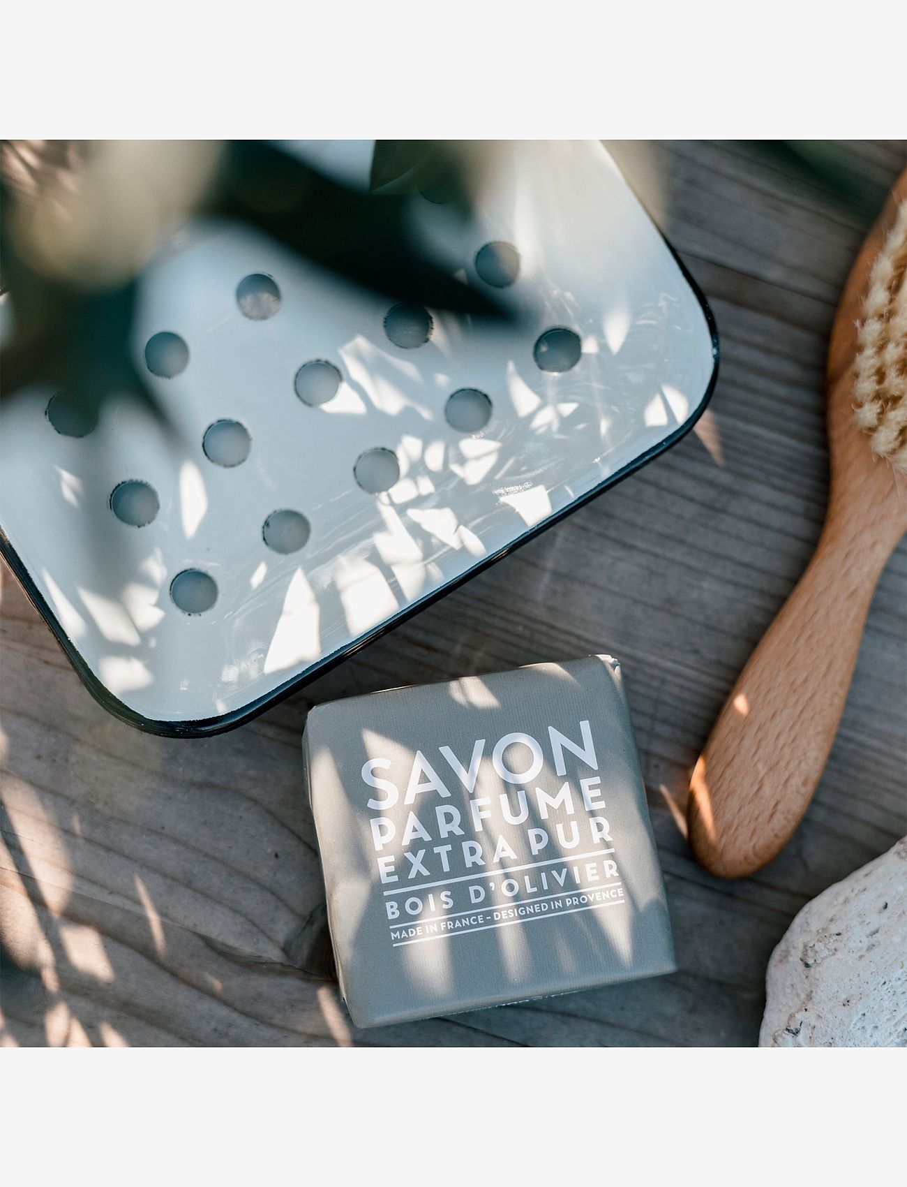 La Compagnie de Provence - CUBE OF MARSEILLE SOAP OLIVE 400 G - seebid - clear - 1