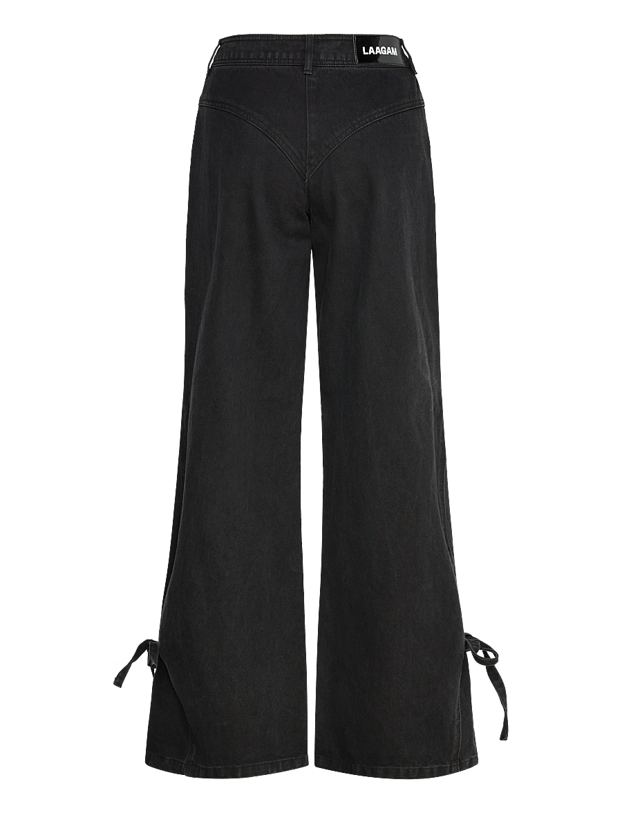 Laagam - JADA BLACK DENIM RELAXED JEANS - hosen mit weitem bein - black - 2