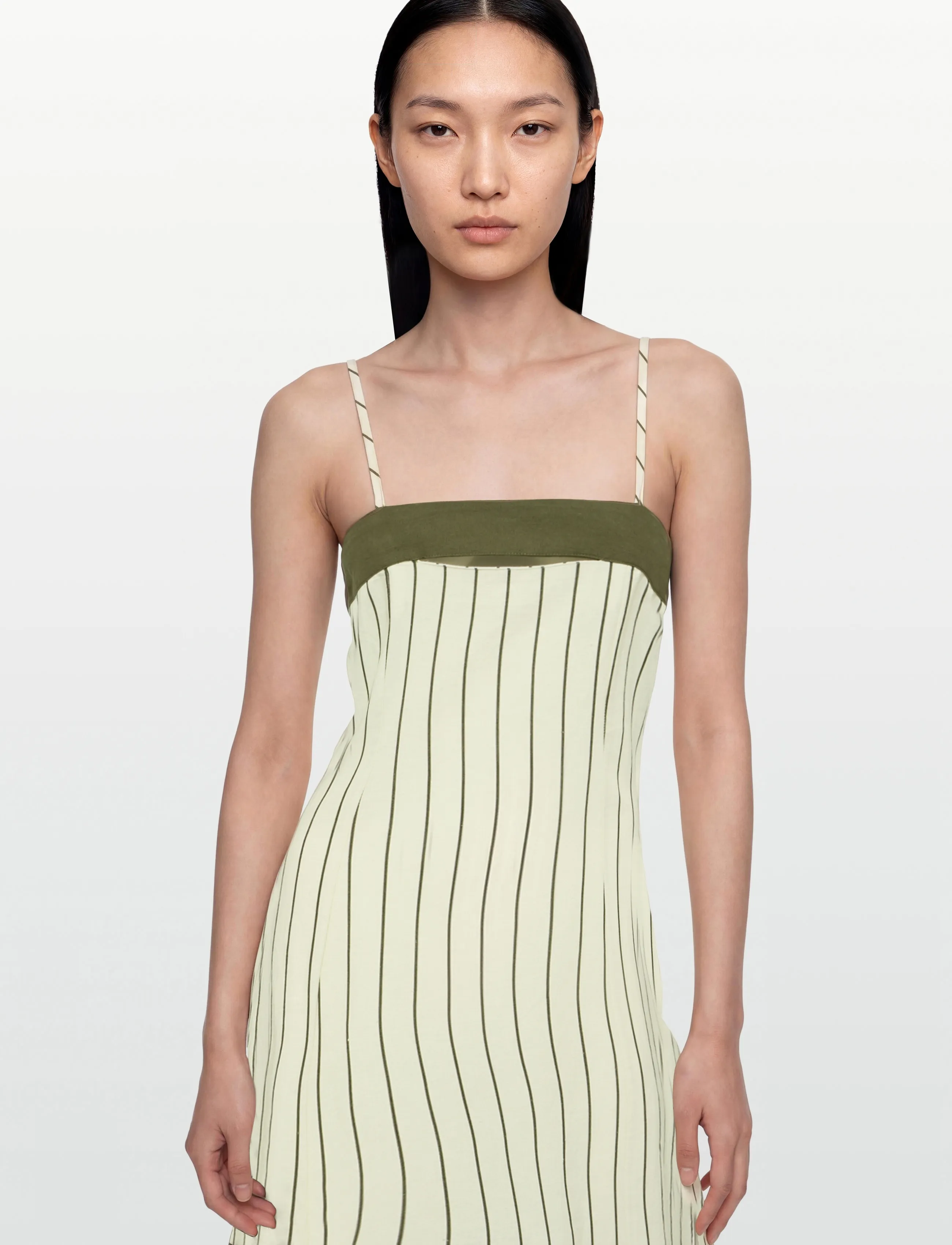 Laagam - BREEZE KAKHI ASYMMETRIC MIDI DRESS - robes d'été - khaki - 3