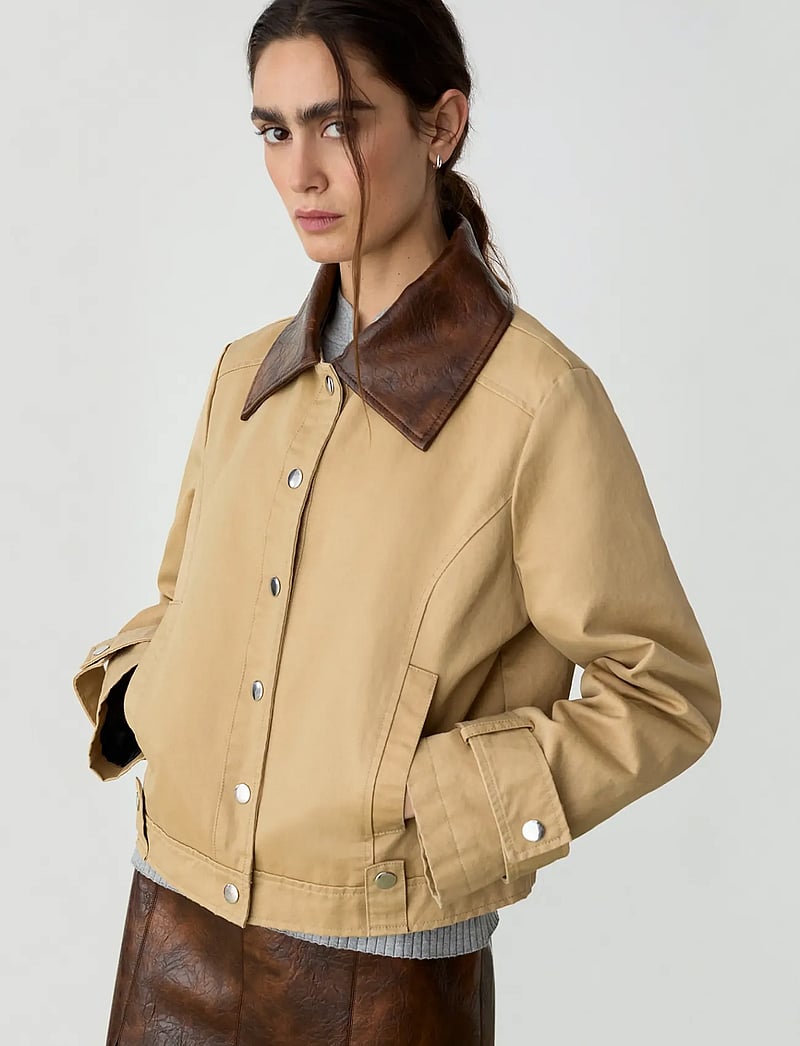 Laagam - BRAIDY BEIGE JACKET - spring jackets - beige - 0