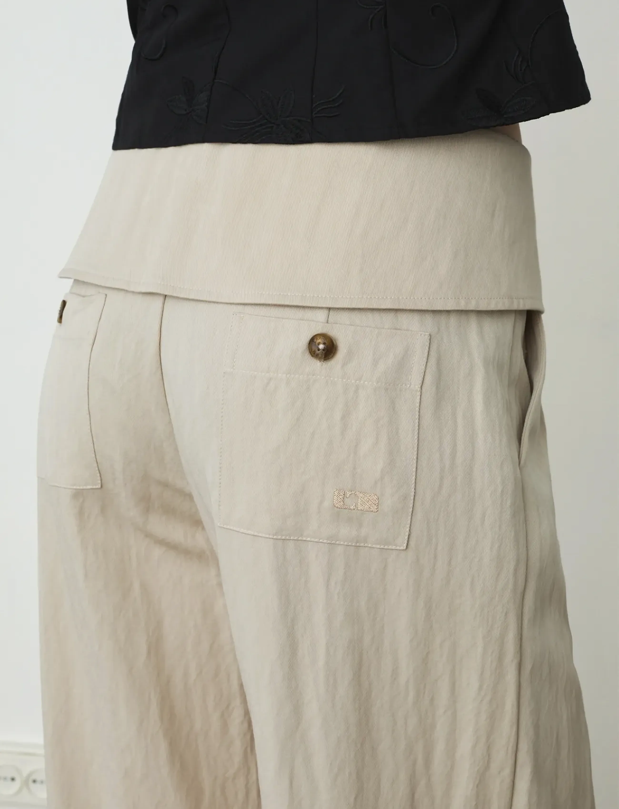 Laagam Leia Sand Flow Pants kostymbyxor dam – bild 4