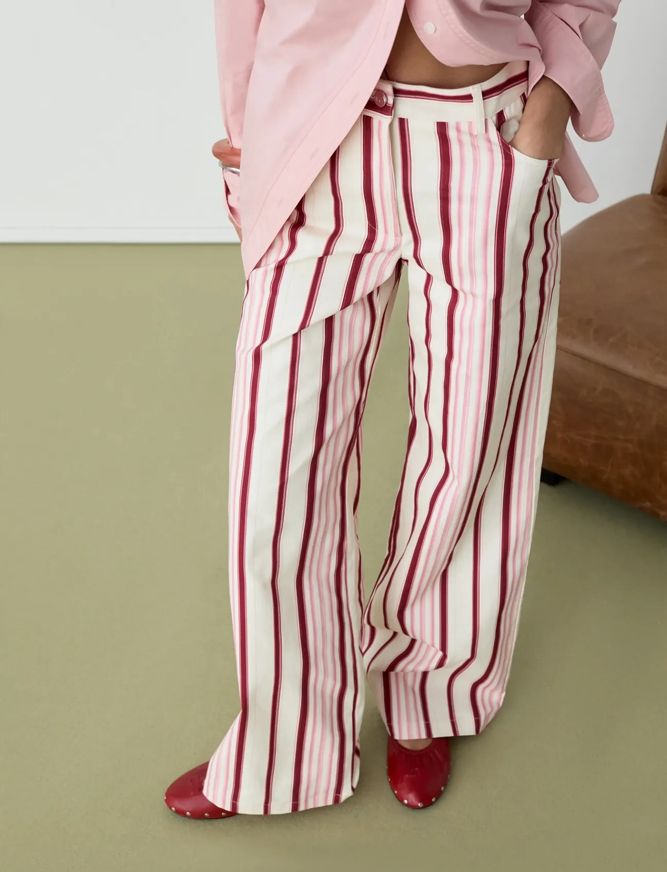 Laagam LEROY PINK STRIPED TWILL PANTS - Hverdags stil - PINK / pink/rose