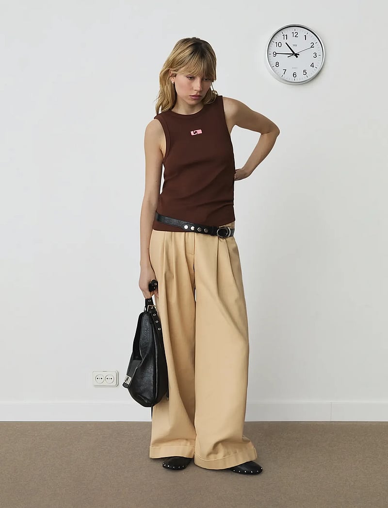 Laagam - SMITH BEIGE SERGE PANTS - hosen mit weitem bein - beige - 0