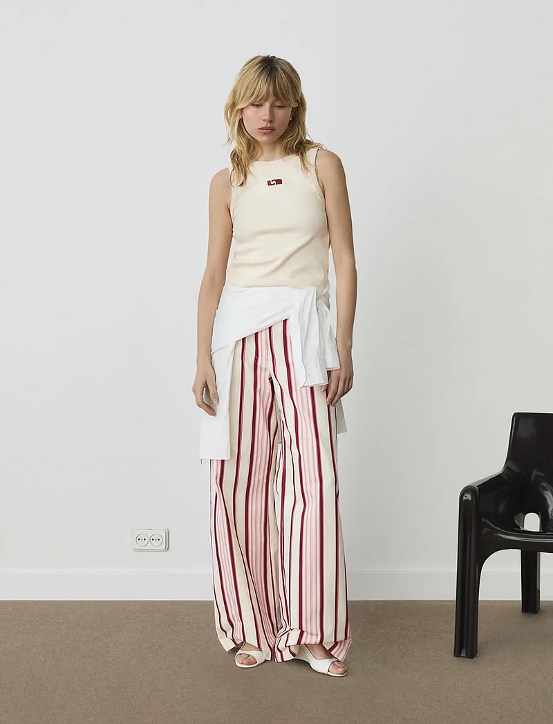 Laagam - ECRU EMBROIDERED LOGO TANK TOP - hauts sans manches - ecru - 0