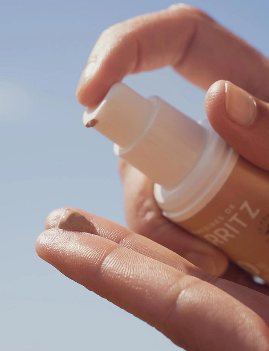 Laboratoires de Biarritz - Laboratoires de Biarritz Suncare Tinted Face Sunscreen SPF50 Beige - för ansiktet - beige - 0