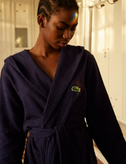 Lacoste Home - LCONFORT Bath robe - badezimmertextilien - marine - 4