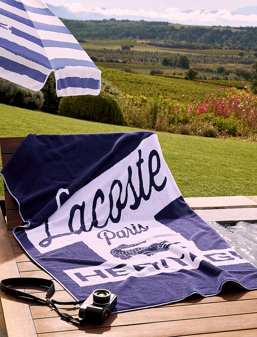 Lacoste Home - LRETRO Beach towel - saunalinad - marine - 0