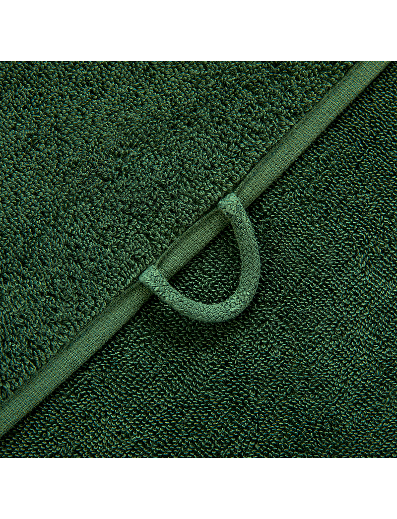 Lacoste Home - LLECROCO Bath towel - badlakan - vert - 2