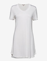 Lady Avenue - Silk Jersey - Nightgown w.sleeve - nightdresses - off-white - 0
