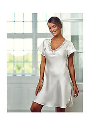 Lady Avenue - Pure Silk - Nightgown w.lace, short - naktiniai marškiniai - off-white - 2