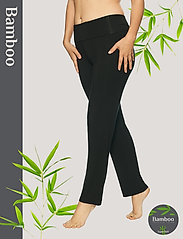Lady Avenue - Bamboo Lounge pants - plus size & curvy - black - 2