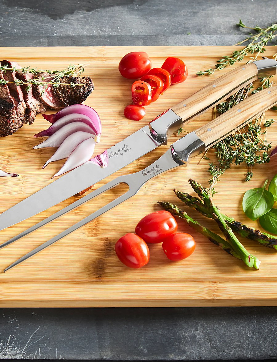Laguiole By Hâws - Laguiole By Hâws Carving Knife And Fork Set W/ Cutting Board Olive - tranchiermesser - brown - 2