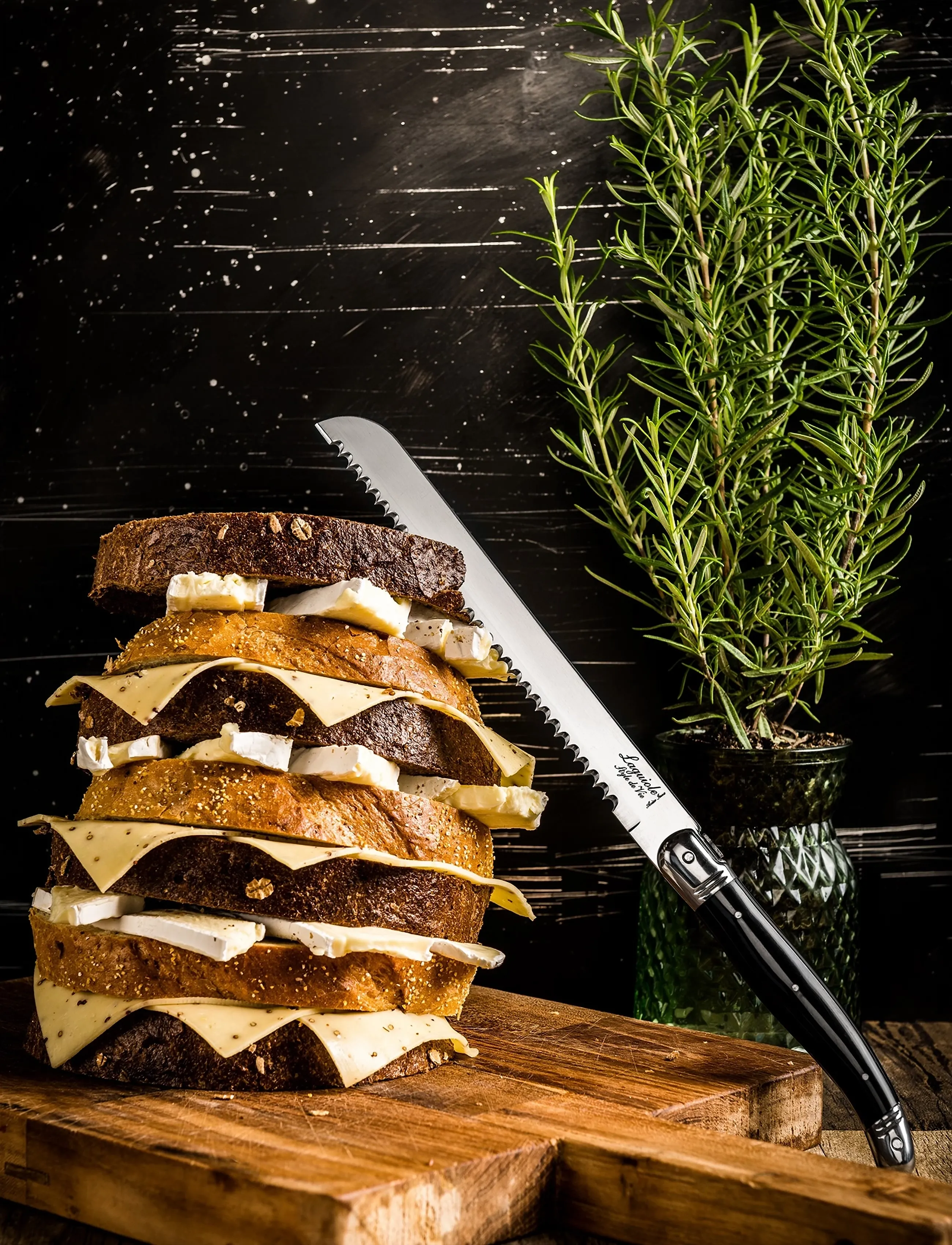 Laguiole Style de Vie Bread Knife Black 36 cm Laguiole, One Size, Black, Knive Og Tilbehør > Brødknive, Unisex