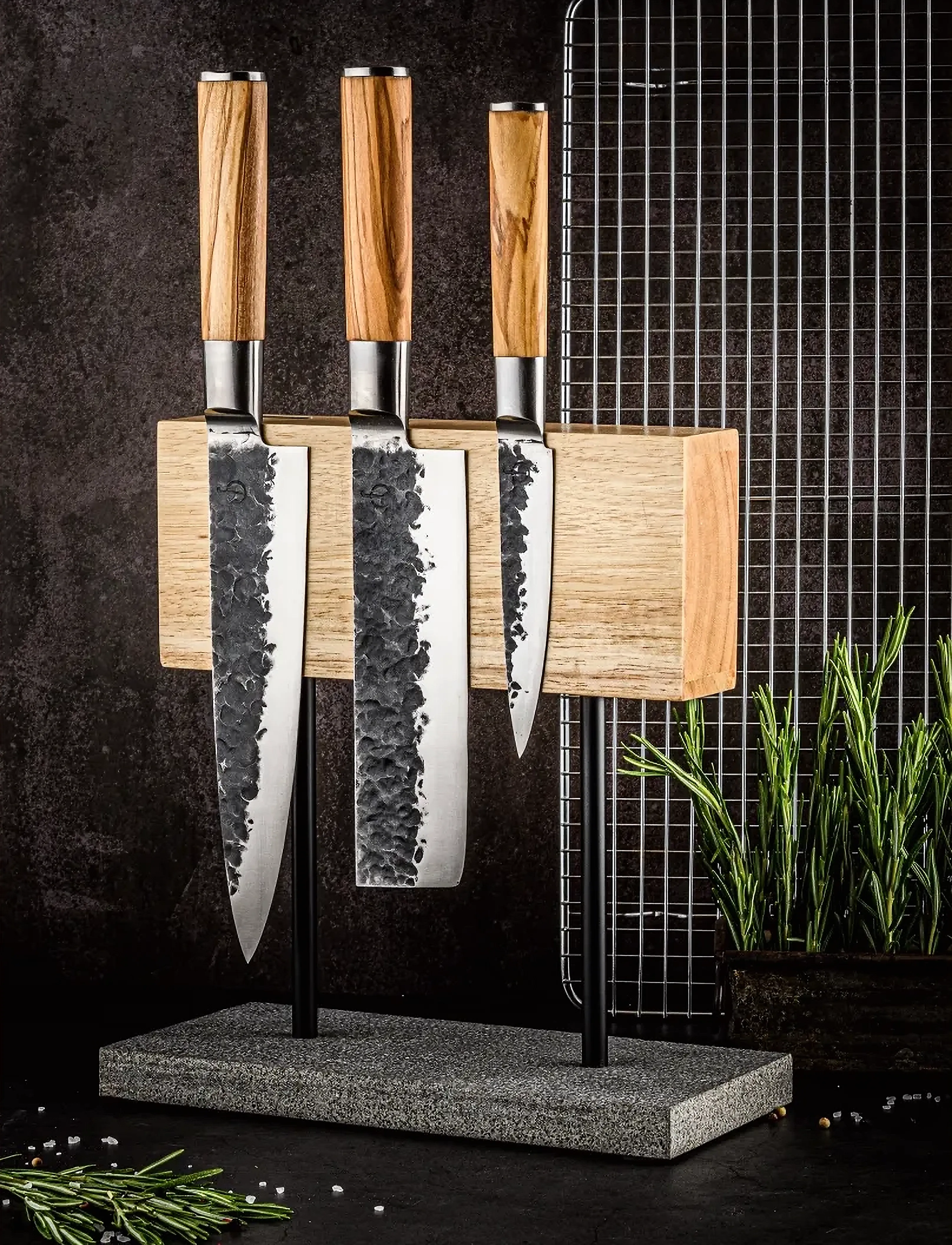 Laguiole Style de Vie Knife Block Magnetic Oak Sdv, 25X12X27.5 cm, Brown, Knive Og Tilbehør > Knivblokke, Unisex