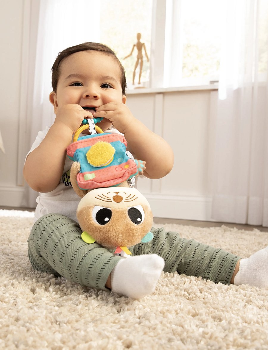 Lamaze - Lamaze Arty Says Cheese Clip & Go - hljómandi mjúk leikföng - muti - 4
