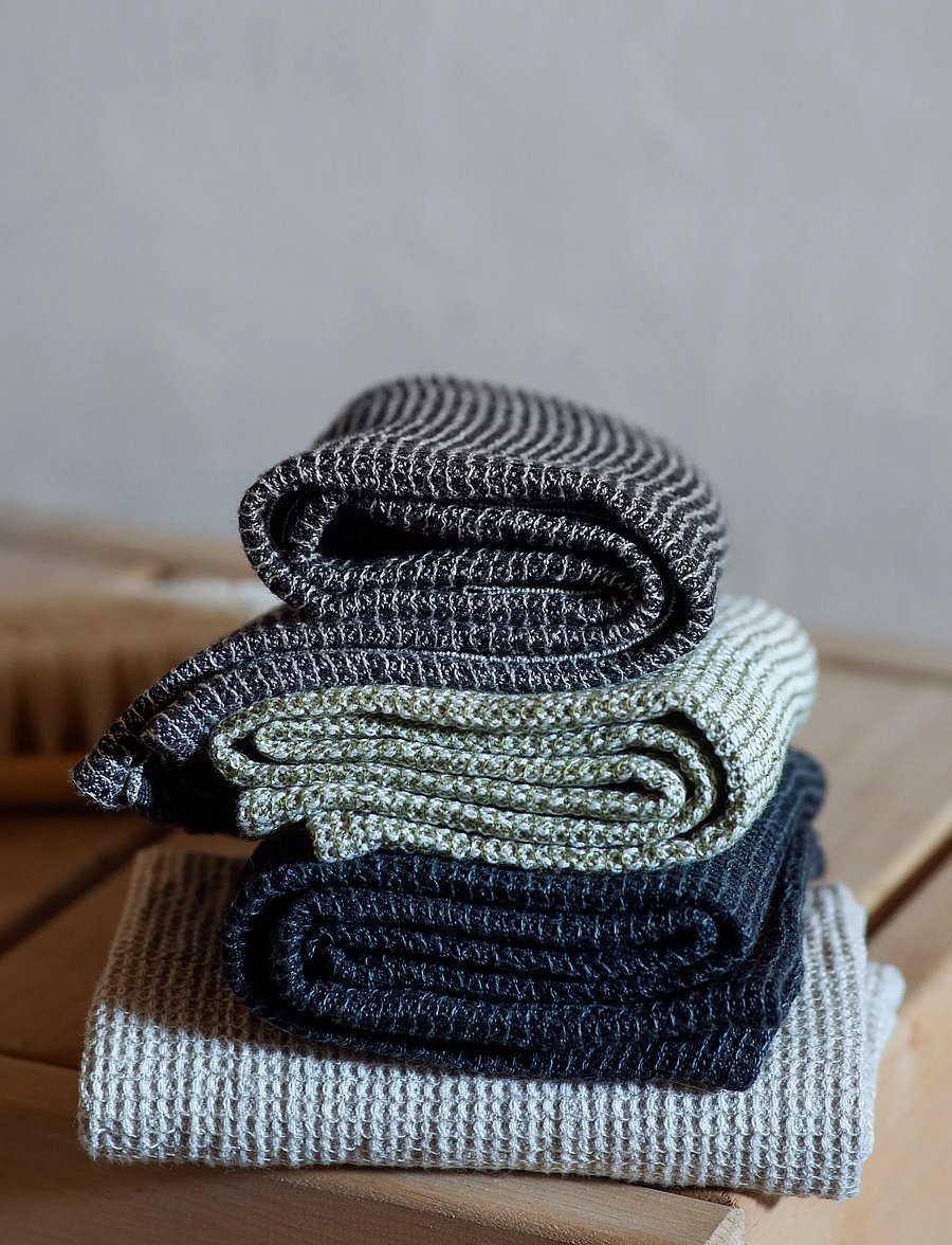 Lapuan Kankurit - TERVA hand towel - sauna-handtücher - black-linen - 0