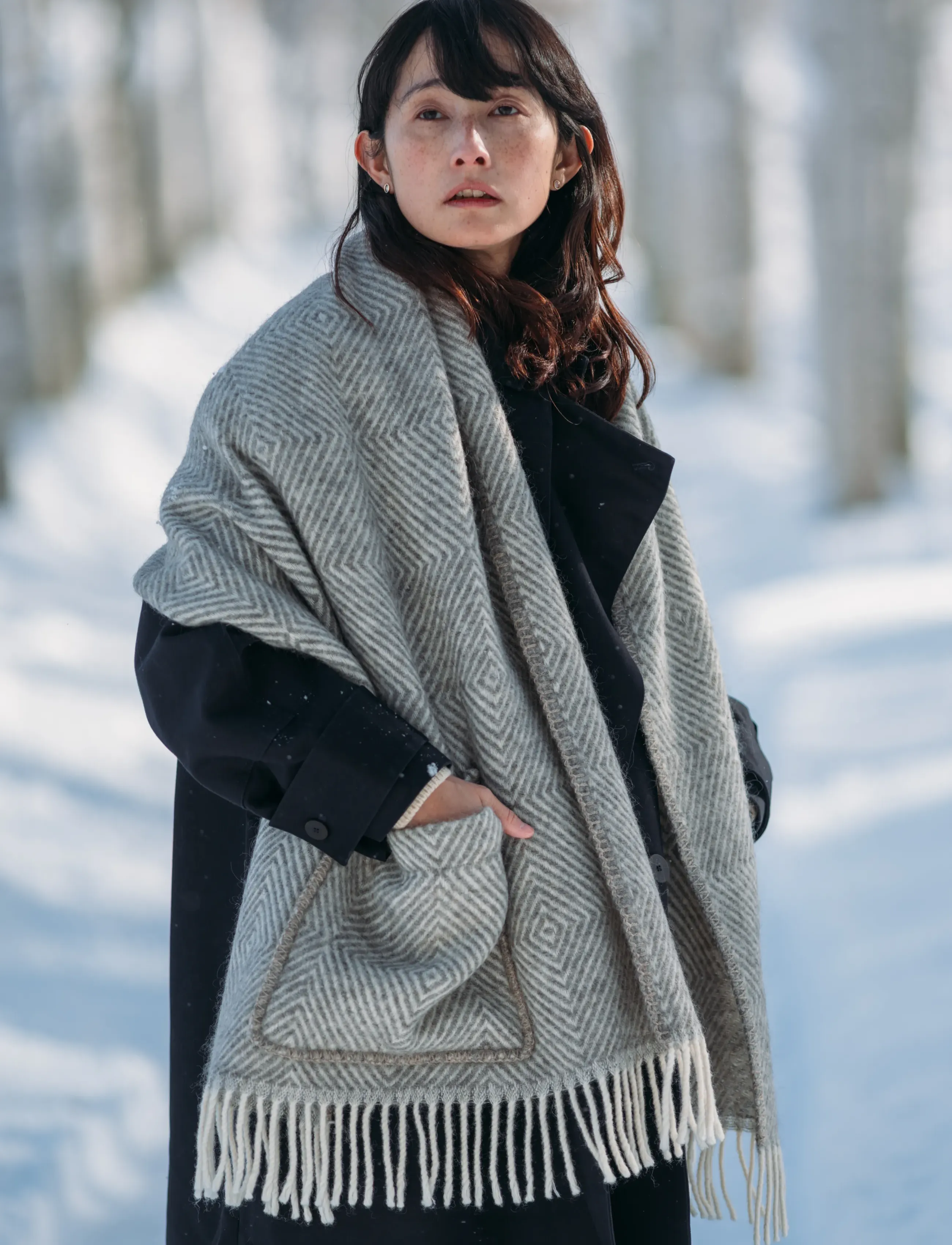 Lapuan Kankurit - MARIA pocket shawl - grey-white - 2