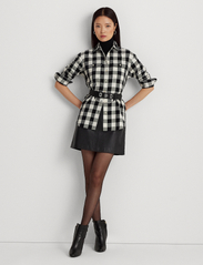 Lauren Ralph Lauren - Leather Pencil Miniskirt - odiniai sijonai - black - 2