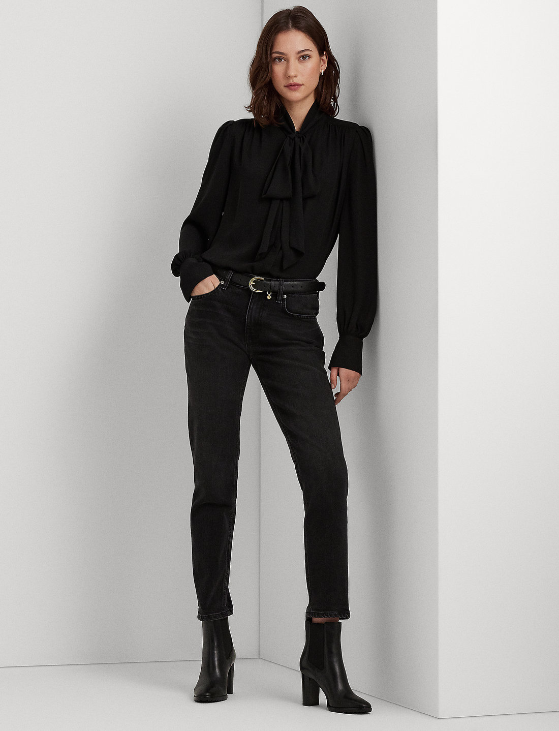 Jeans with tapered sales ankle